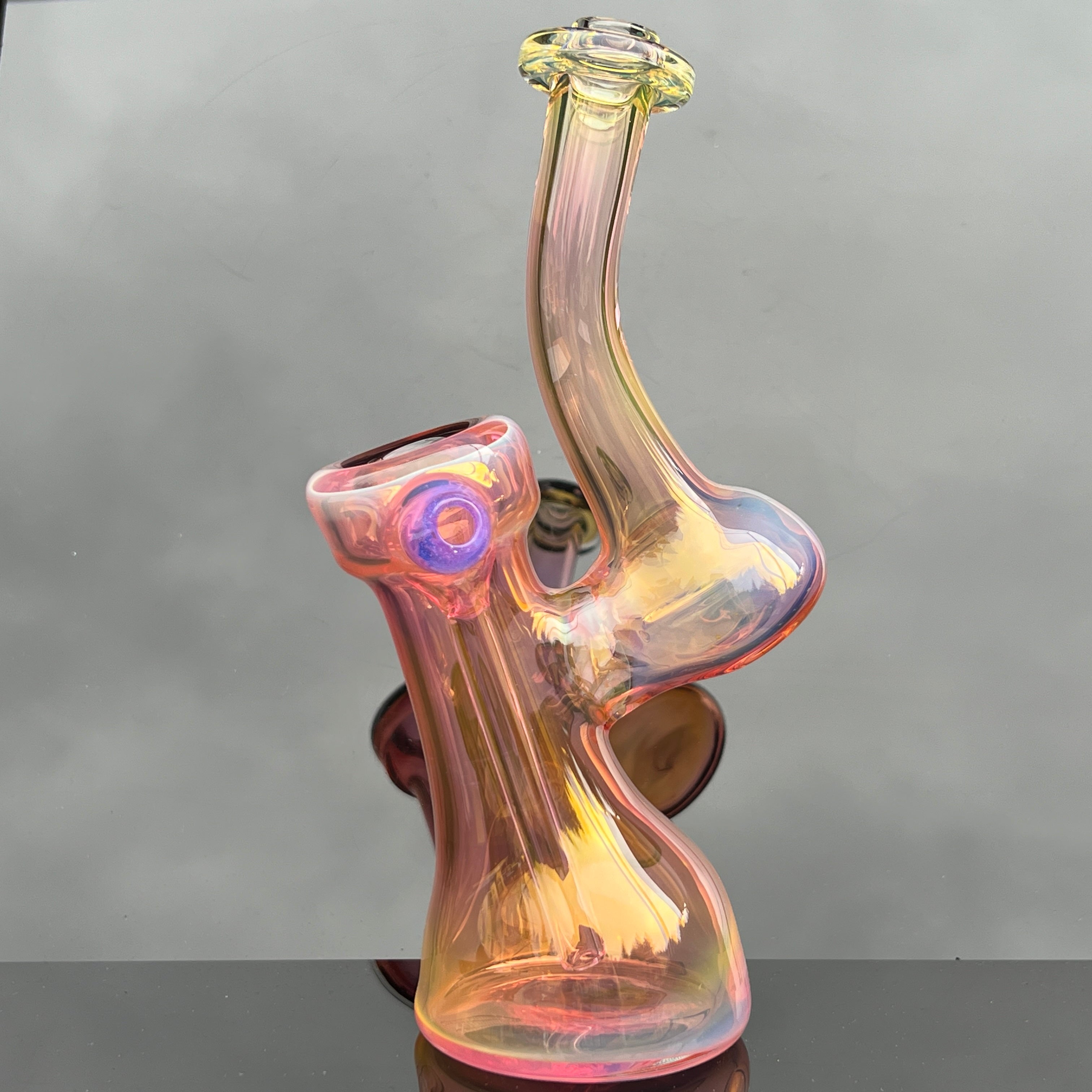 Gold Fume Bubbler with Lavender Carb – Tako Glass