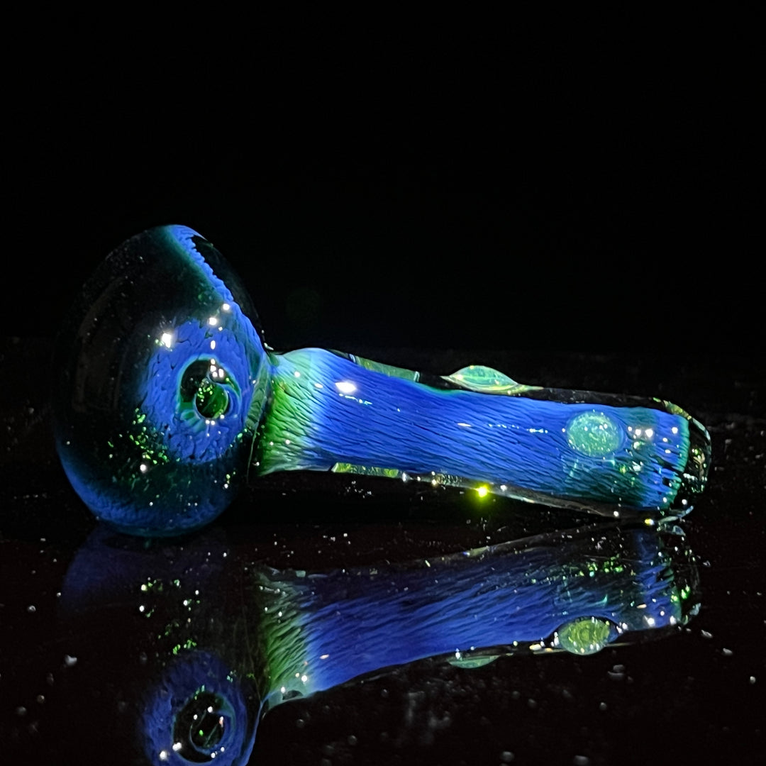 Thick Exp Green Pipe Glass Pipe Chuck Glass