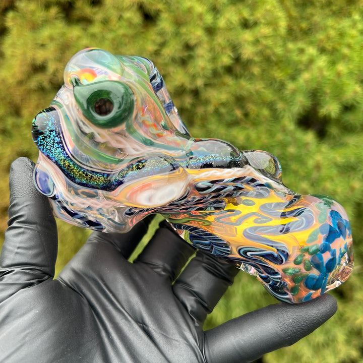 Molten Thick and Twisted Pipe Glass Pipe Molten Imagination   