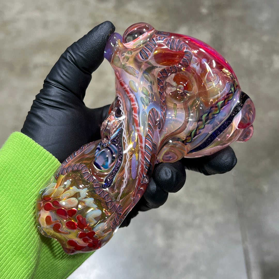 Molten Thick and Twisted Pipe Glass Pipe Molten Imagination   