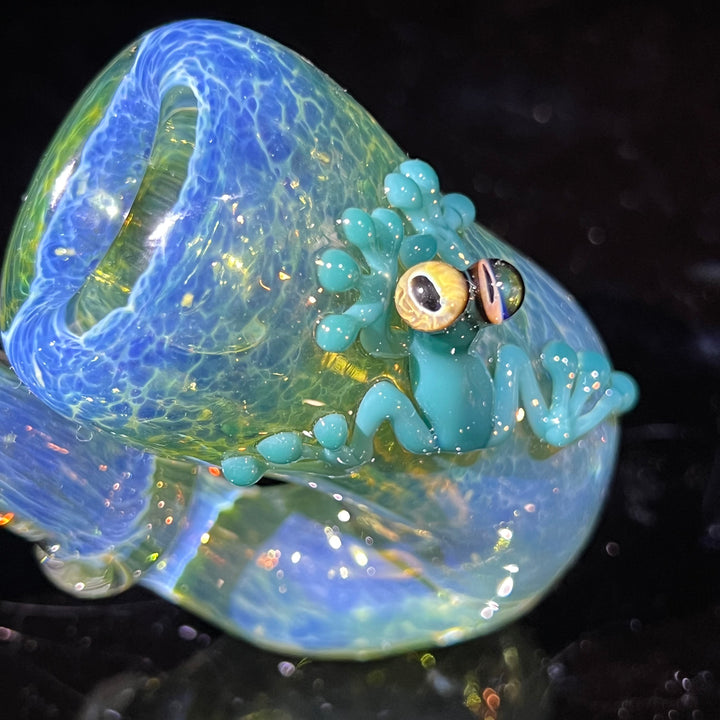 Color Changing Green Frog Sherlock Glass Pipe Beezy Glass   