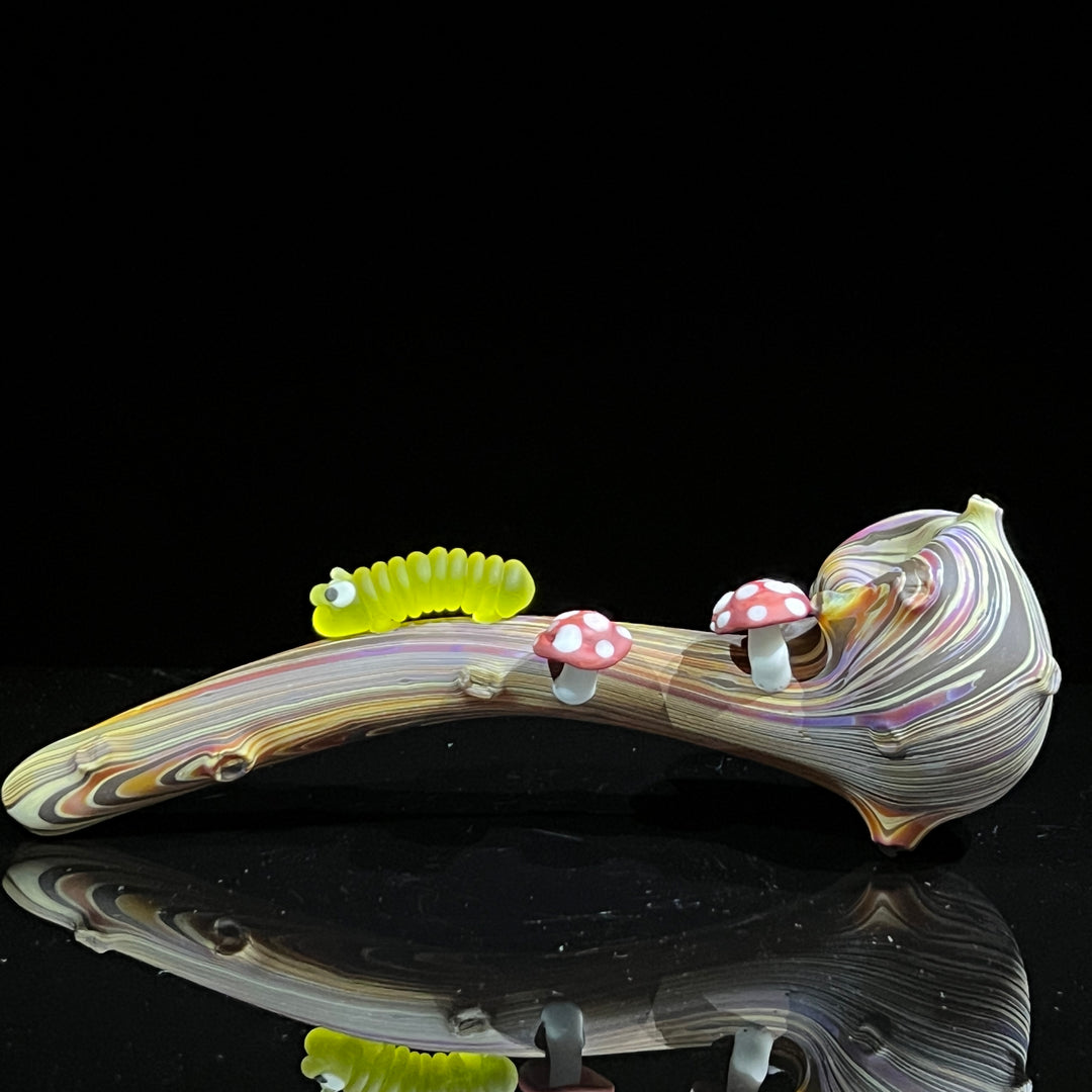 Wood Grain Caterpillar Gandalf Pipe Glass Pipe Wazoo Glass