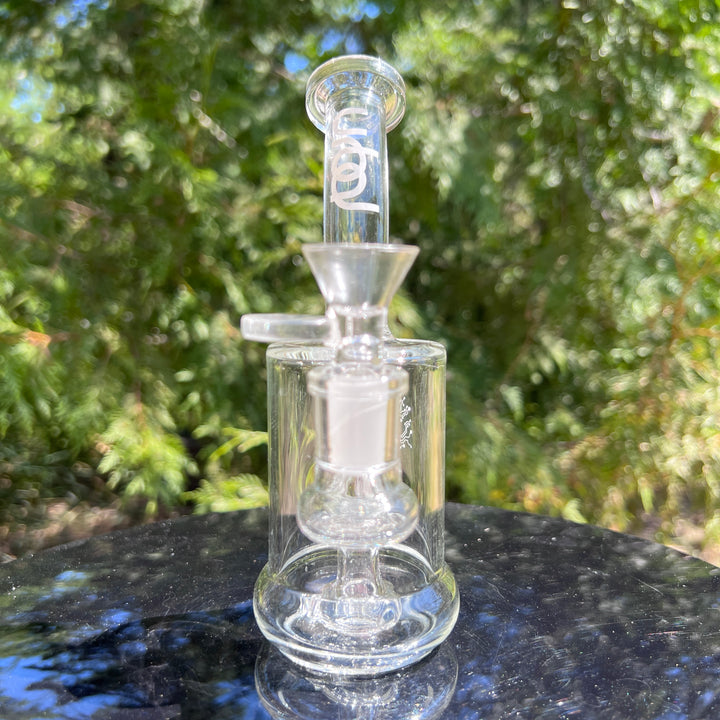 Traveler Rig Glass Pipe Urbal Technologies Clear/White  