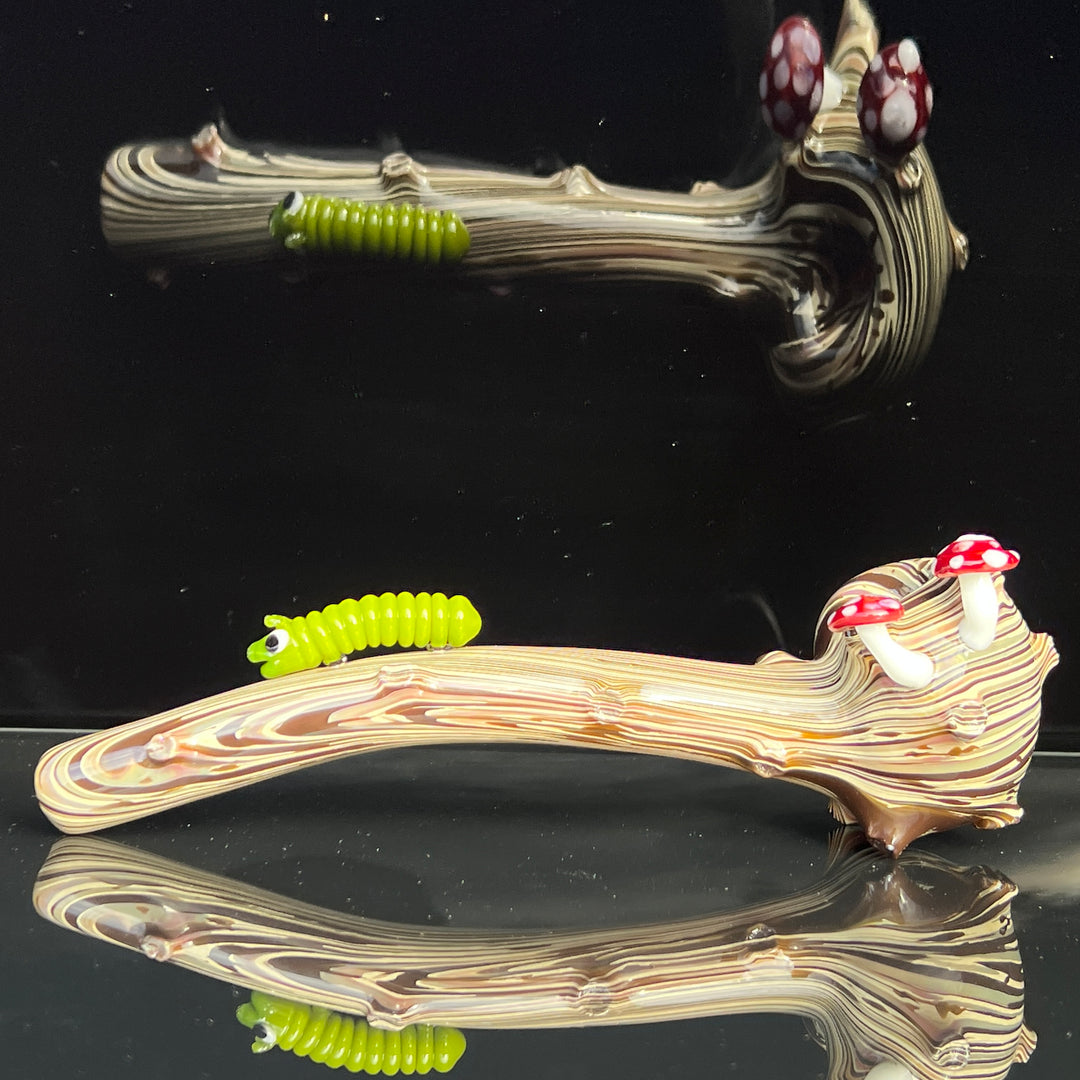 Wood Grain Caterpillar Gandalf Pipe Glass Pipe Wazoo Glass