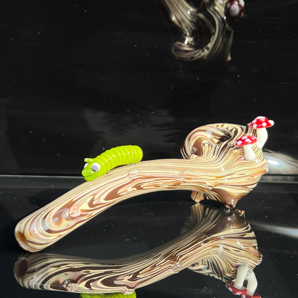 Wood Grain Caterpillar Gandalf Pipe Glass Pipe Wazoo Glass