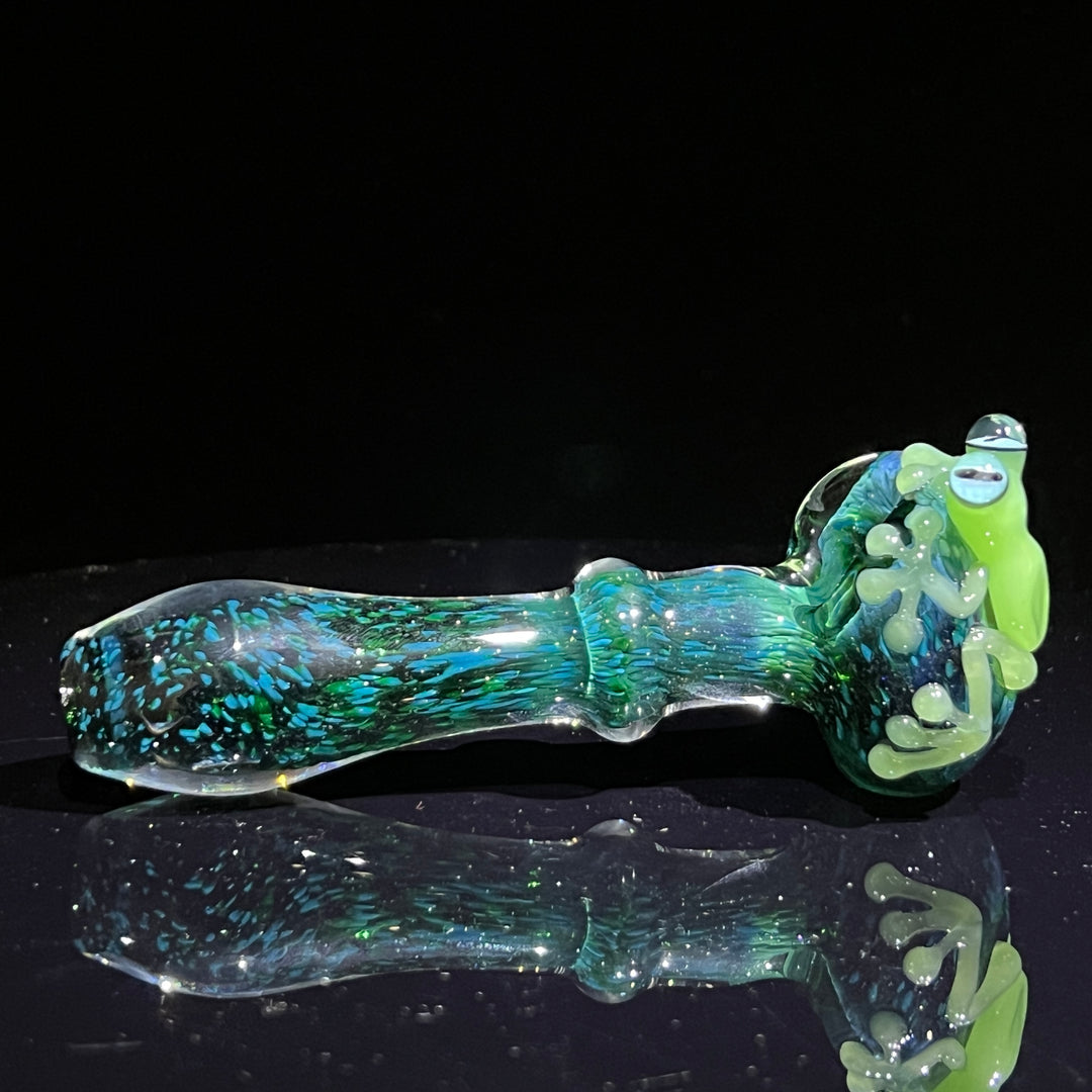 Exp Green Frog Spoon Glass Pipe Beezy Glass   