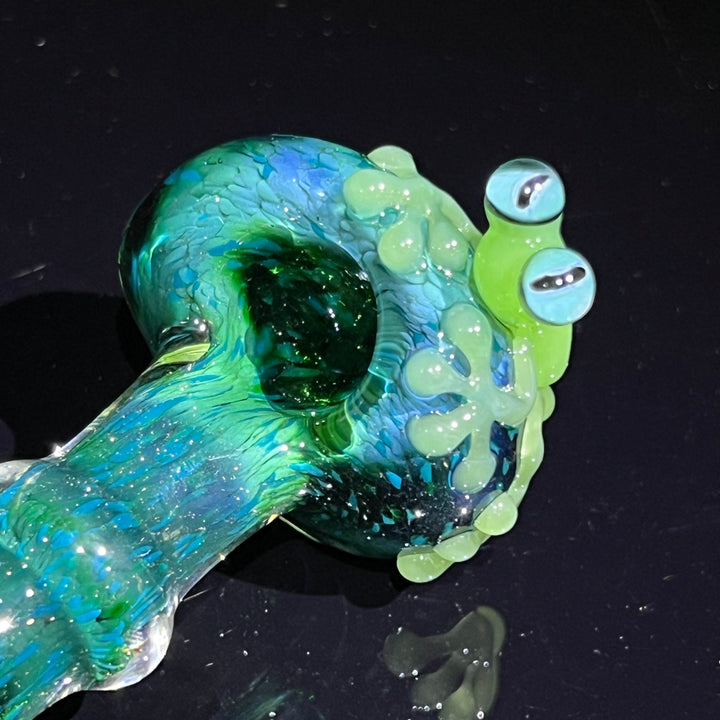 Exp Green Frog Spoon Glass Pipe Beezy Glass   