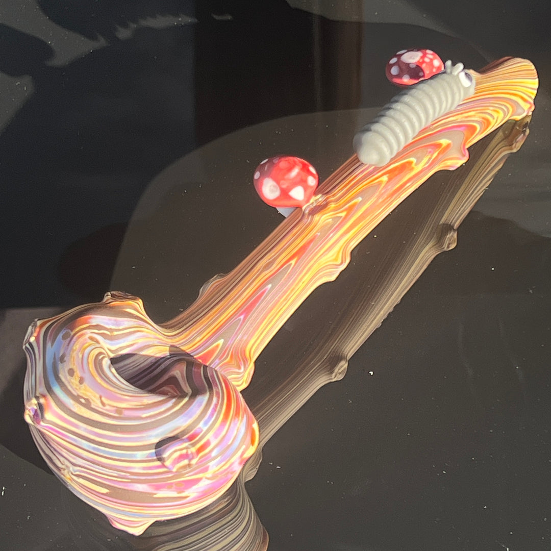 Wood Grain Caterpillar Gandalf Pipe Glass Pipe Wazoo Glass