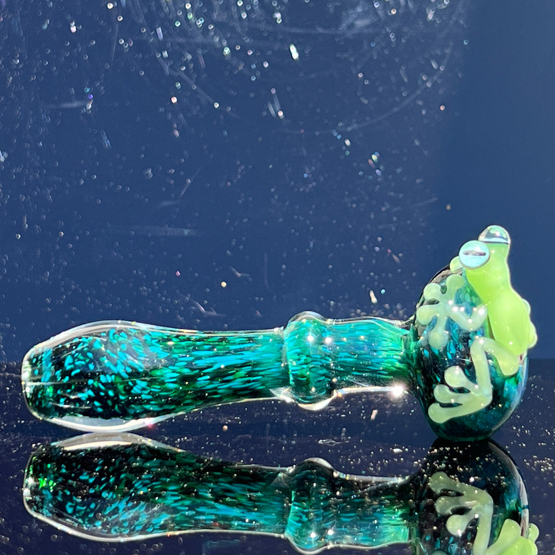 Exp Green Frog Spoon Glass Pipe Beezy Glass   