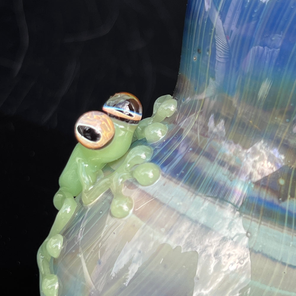 Adventure Frog Hammer Glass Pipe Beezy Glass   