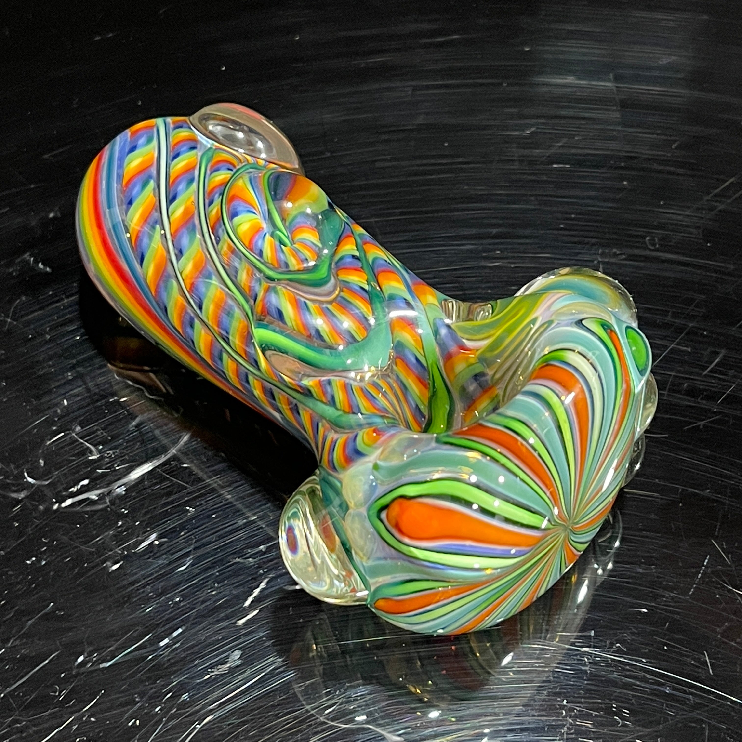 Inside out, color changing, borosilicate glass top pipe