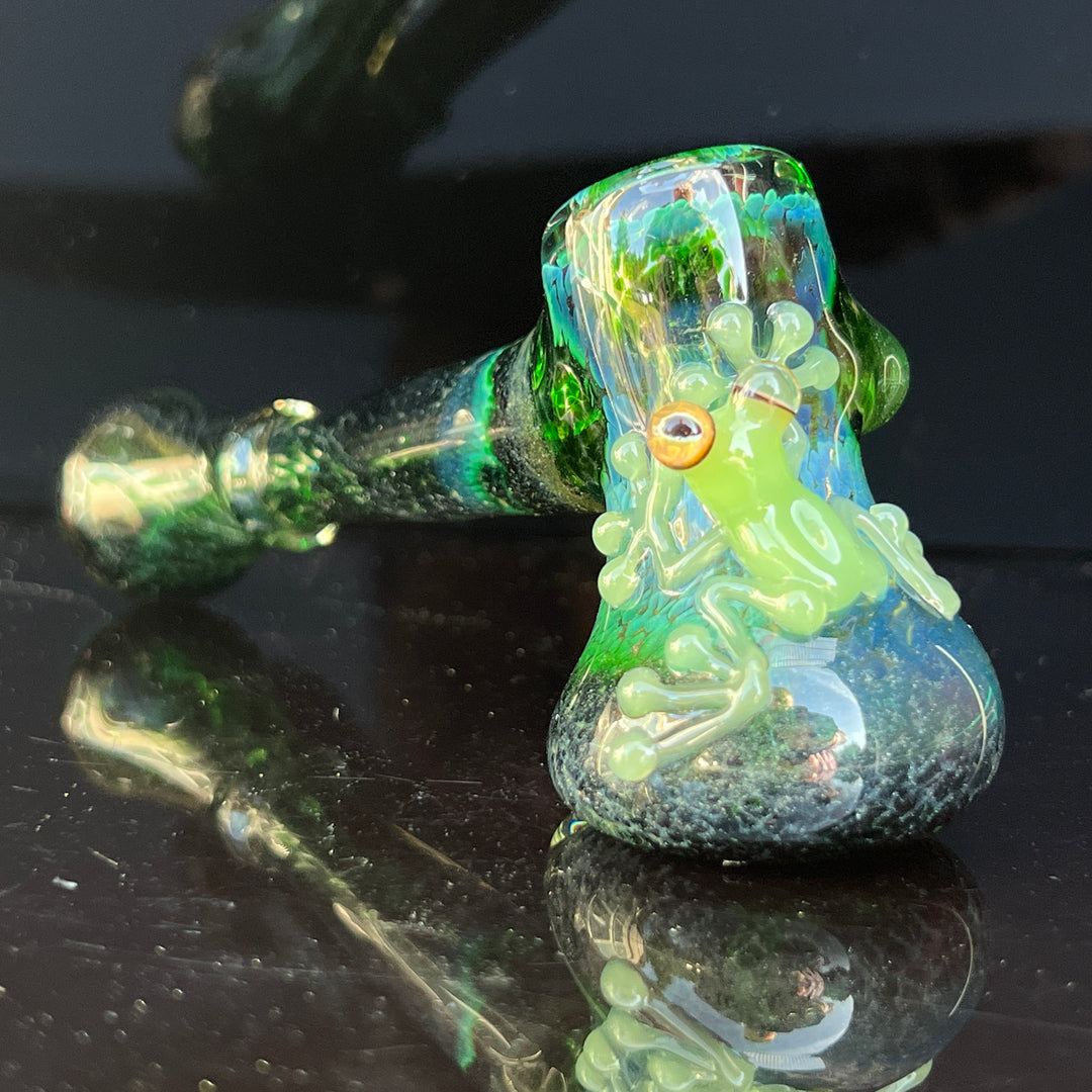 Exp Green Frog Bubbler Glass Pipe Beezy Glass   