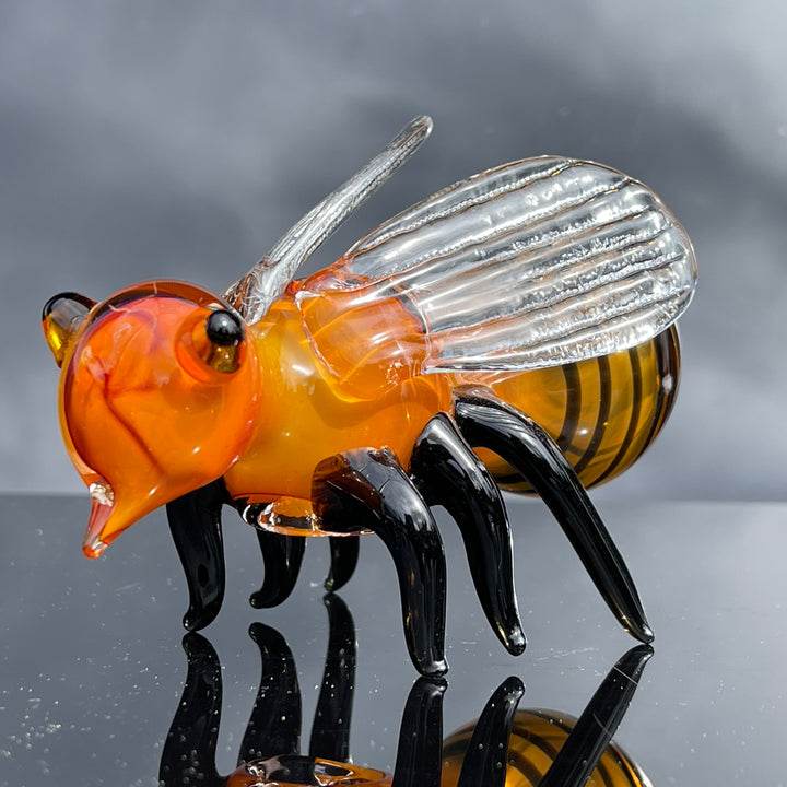 Bee Pipe Glass Pipe TG   