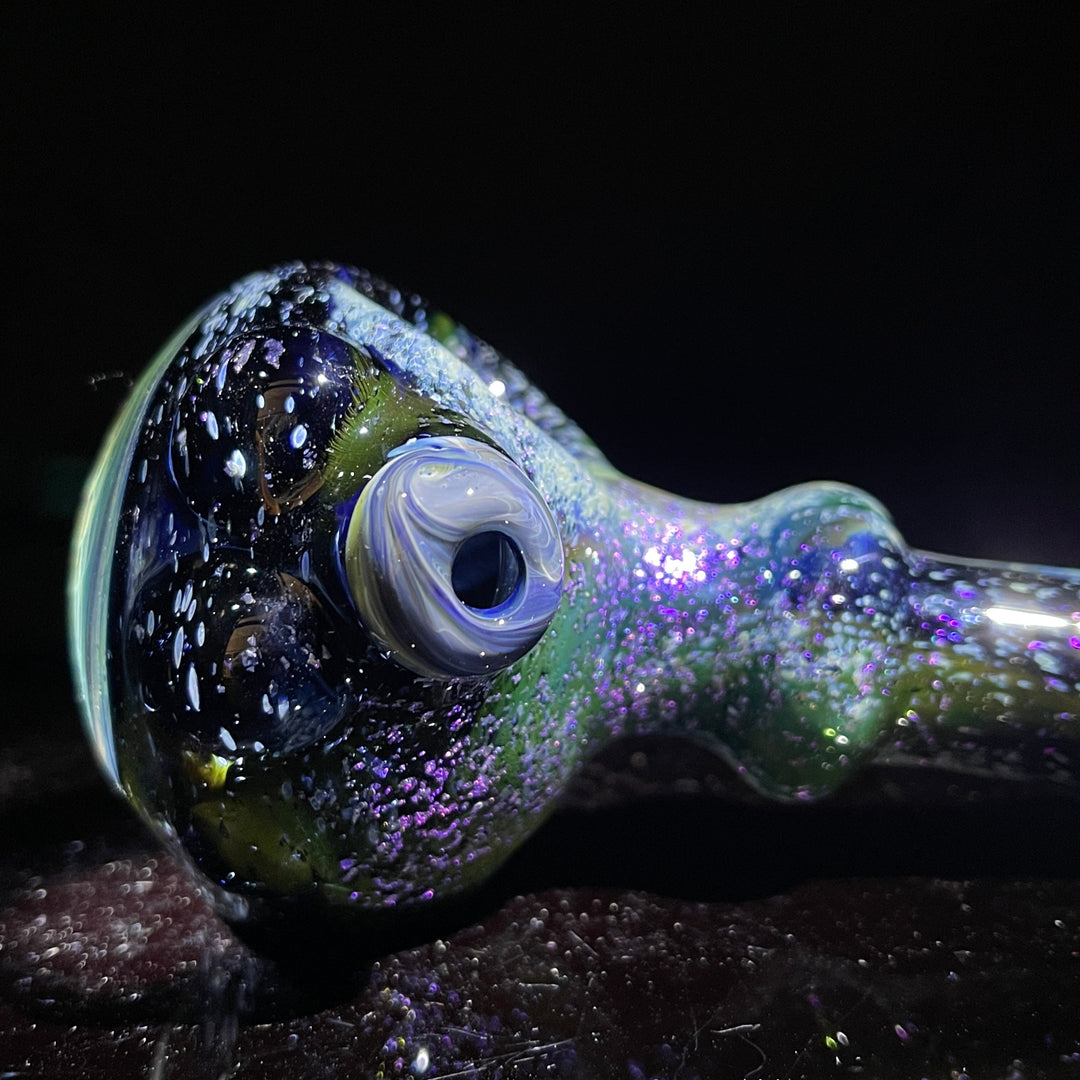 Molten Thick and Twisted Pipe Glass Pipe Molten Imagination   