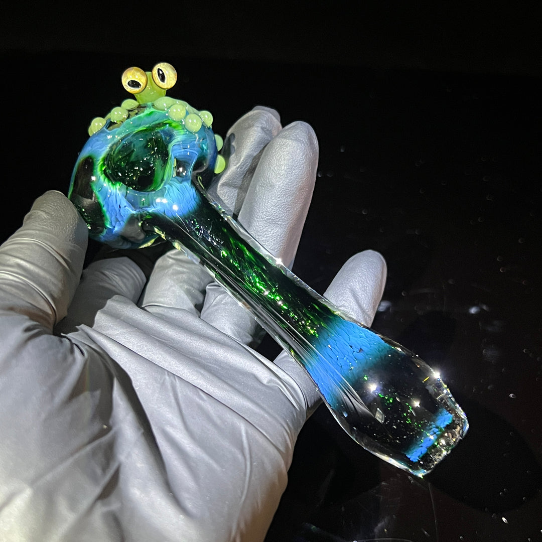 Exp Jade Frog Pipe Glass Pipe Beezy Glass   