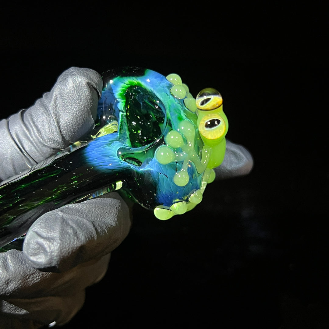 Exp Jade Frog Pipe Glass Pipe Beezy Glass   