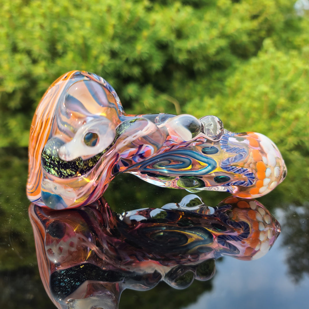 Molten Thick and Twisted Pipe Glass Pipe Molten Imagination   