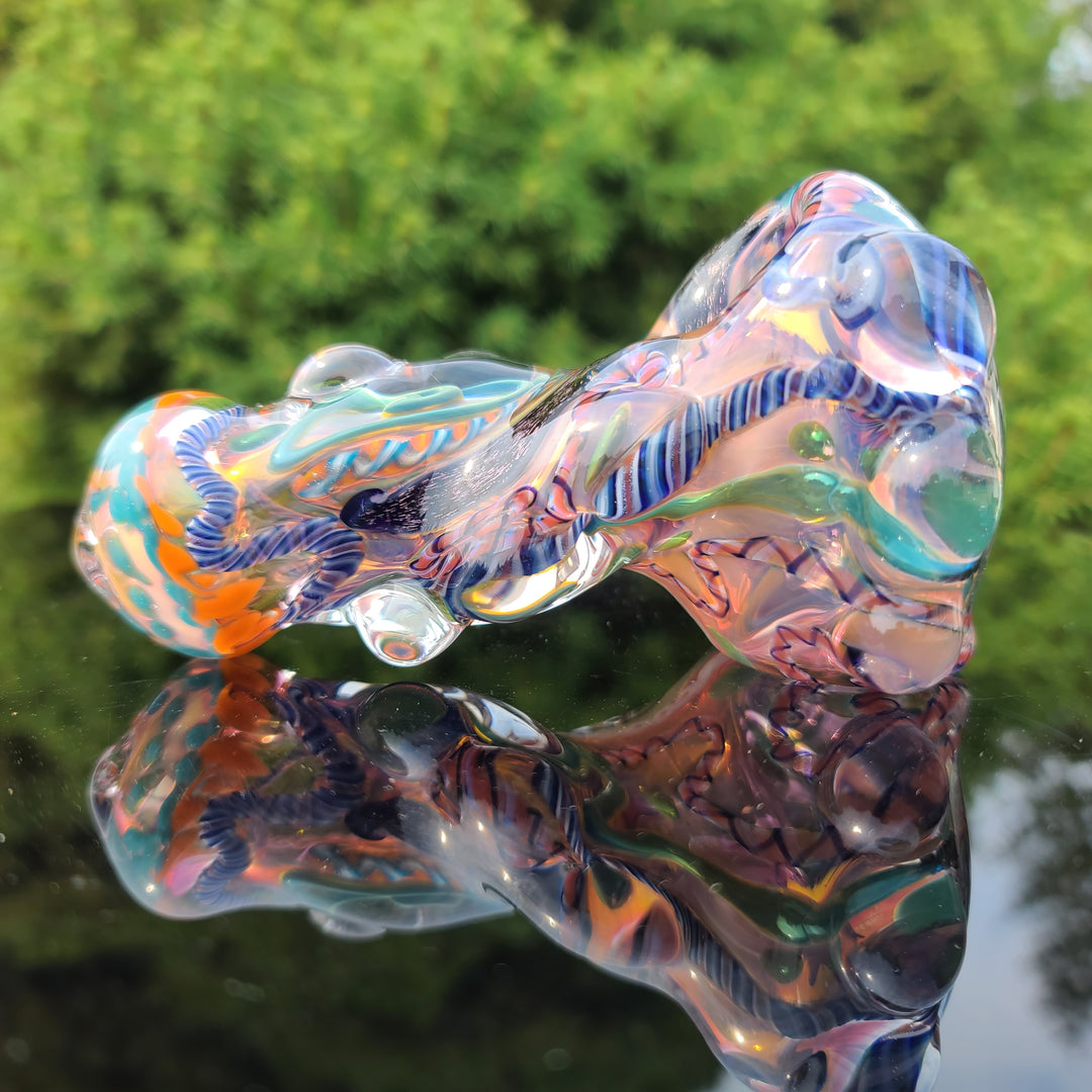 Molten Thick and Twisted Pipe Glass Pipe Molten Imagination   