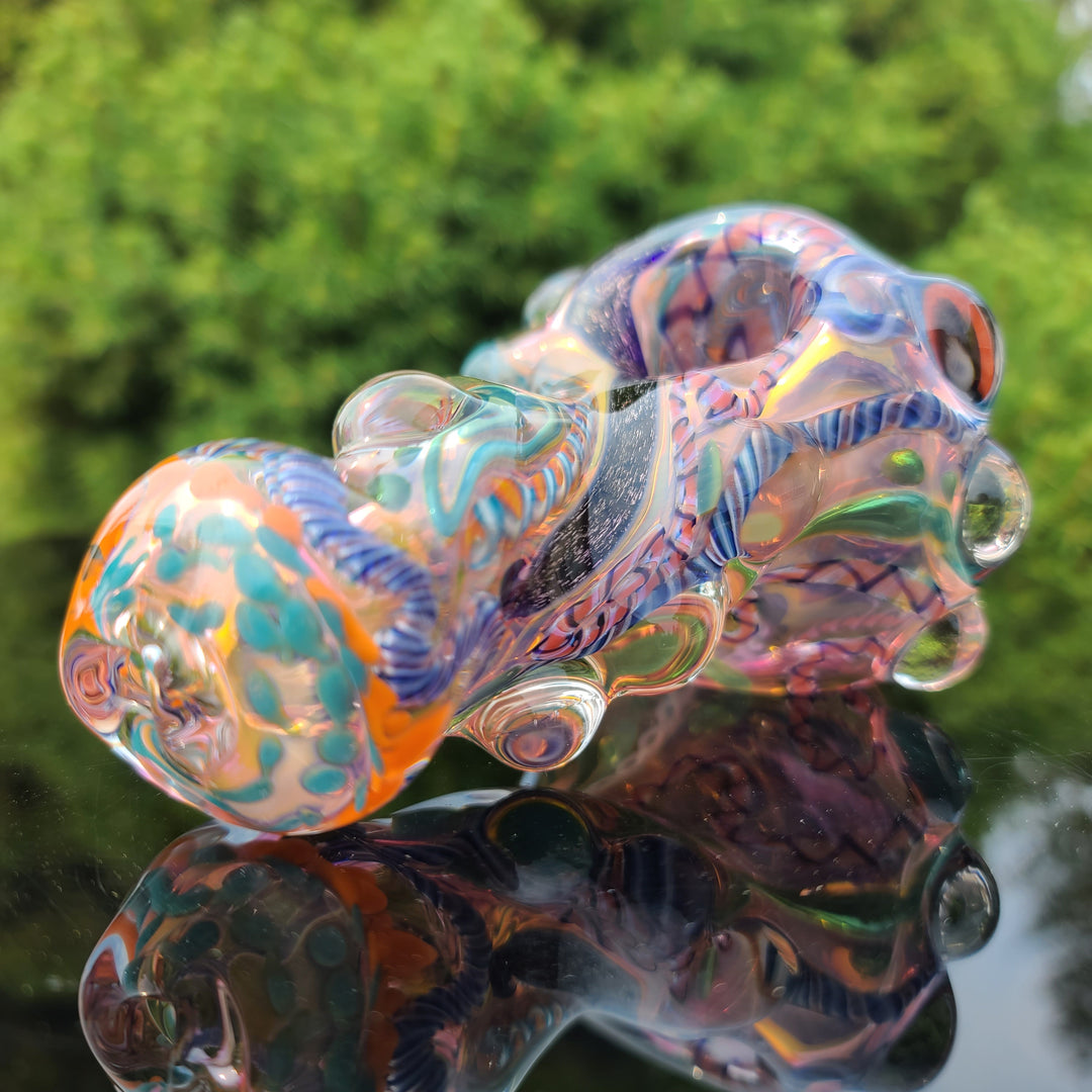 Molten Thick and Twisted Pipe Glass Pipe Molten Imagination   