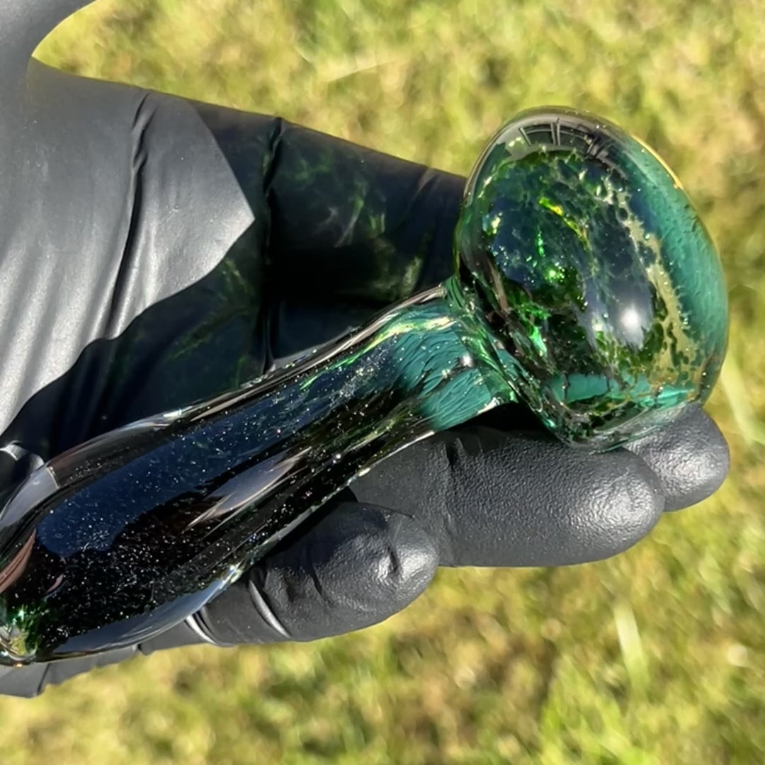 Experimental Jade Pipe