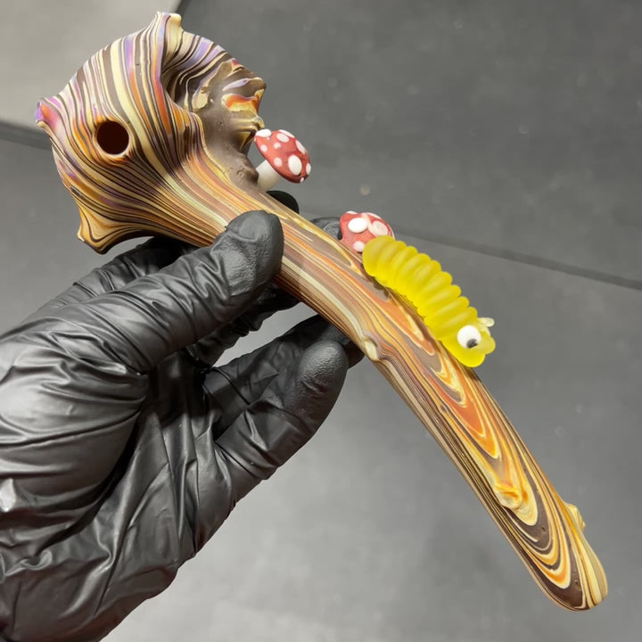 Wood Grain Caterpillar Gandalf Pipe Glass Pipe Wazoo Glass