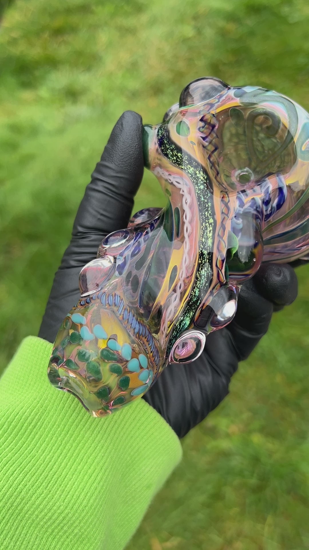 UV Molten Thick and Twisted Pipe Glass Pipe Molten Imagination