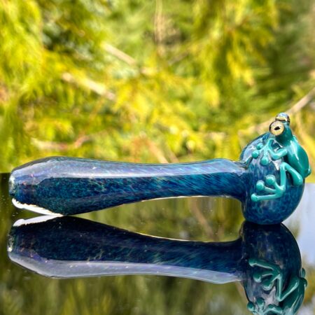 Custom Frog Spoon Glass Pipe Beezy Glass