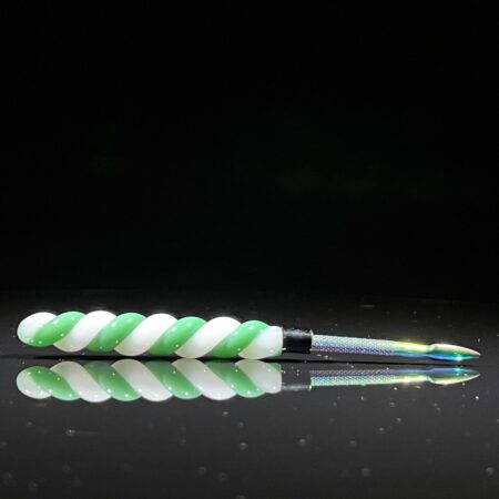 Crystal Grip Iridescent Steel Dabber Accessory TG Arrowhead Green