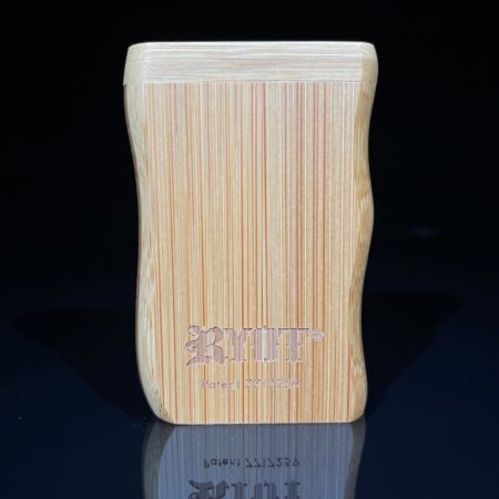Short Wooden Magnetic Dugout With Matching One Hitter Glass Pipe Ryot Bamboo