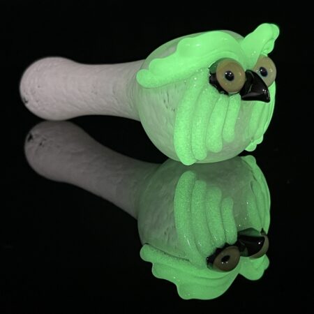Glow Owl Spoon Pipe