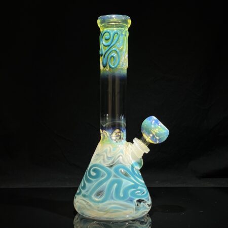 9.5" Color Squiggle Beaker Bong