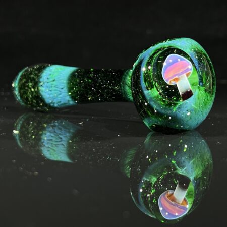Exp Jade Mushroom Spoon Pipe