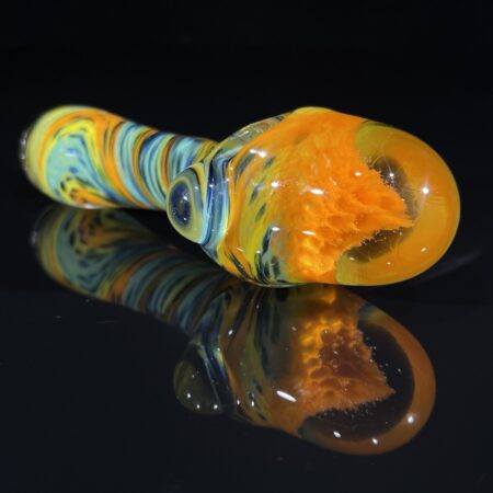 Dart Frog Alien Brain Honeycomb Pipe