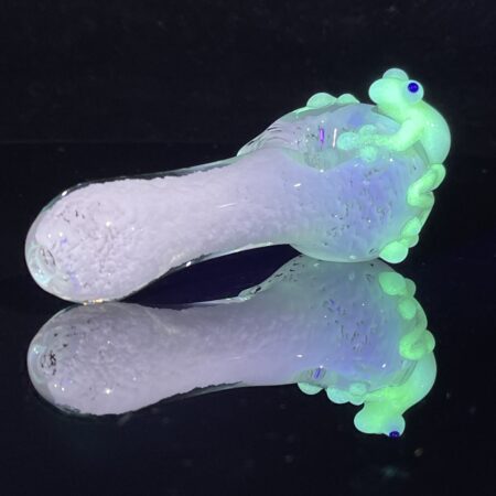 Glow Frog Spoon Pipe