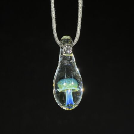 green mushroom dot pendant