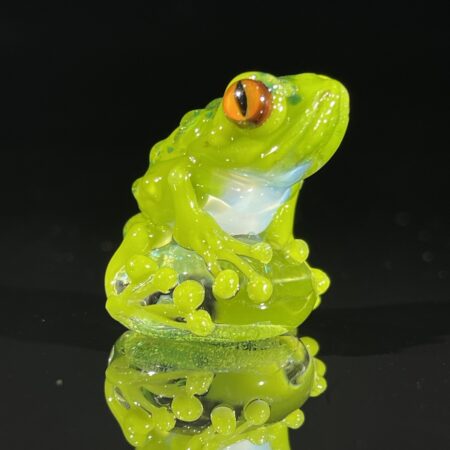 Mazet Mini Frog on Dichro Sculpture All Pipes and Accessories Tako Glass Mazet Mini Frog on Dichro Sculpture