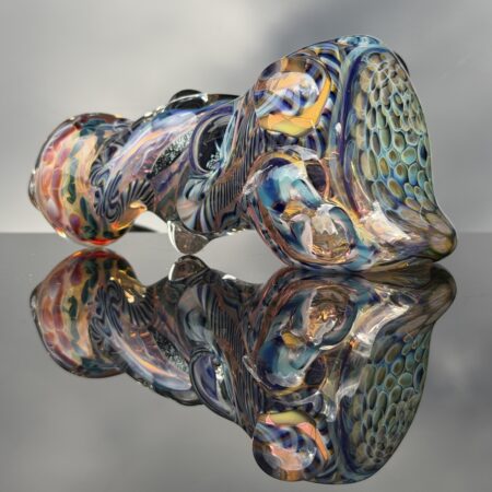 Thick and Twisted Honeycomb Pipe